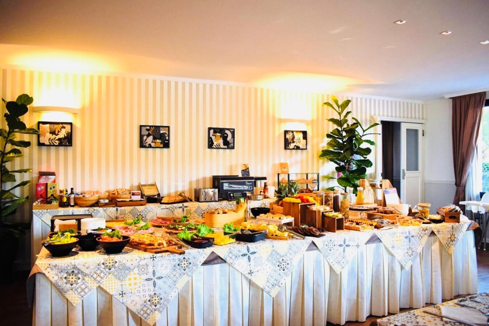 קרביה Hotel Miramare - Spa & Suites - Free Breakfast & Brunch Until 13-00 מראה חיצוני תמונה